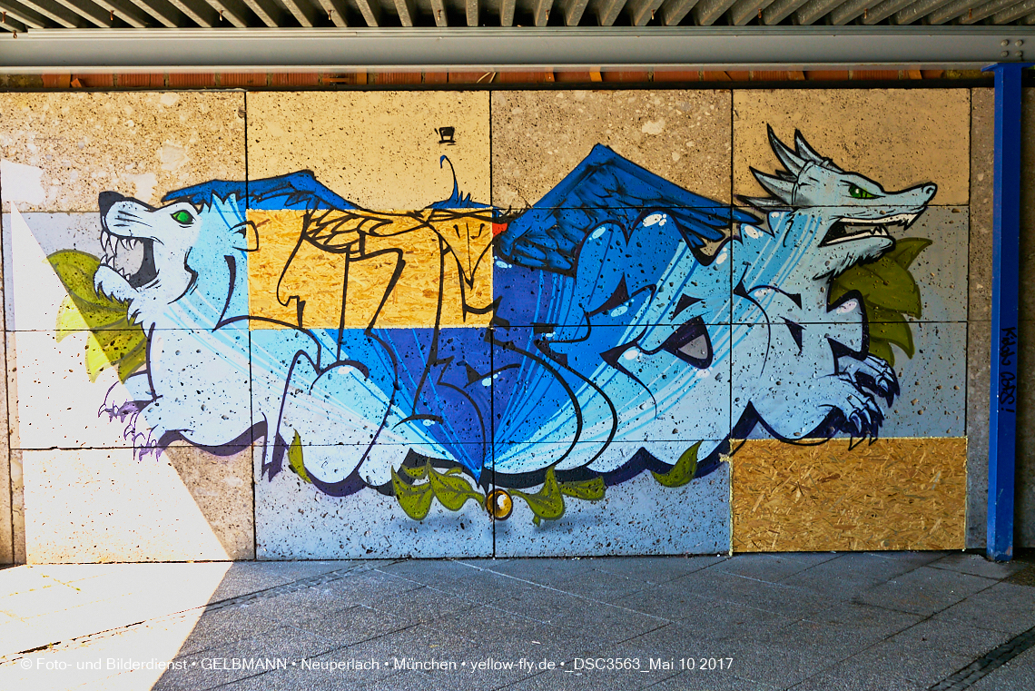 21.03.2017 - Abrissbaustelle Quiddezentrum in Neuperlach